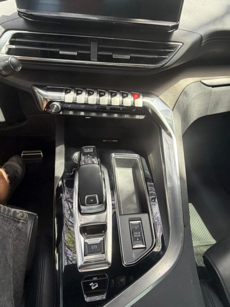 Peugeot 3008 GT PACK HDI TIPTRONIC — foto 6